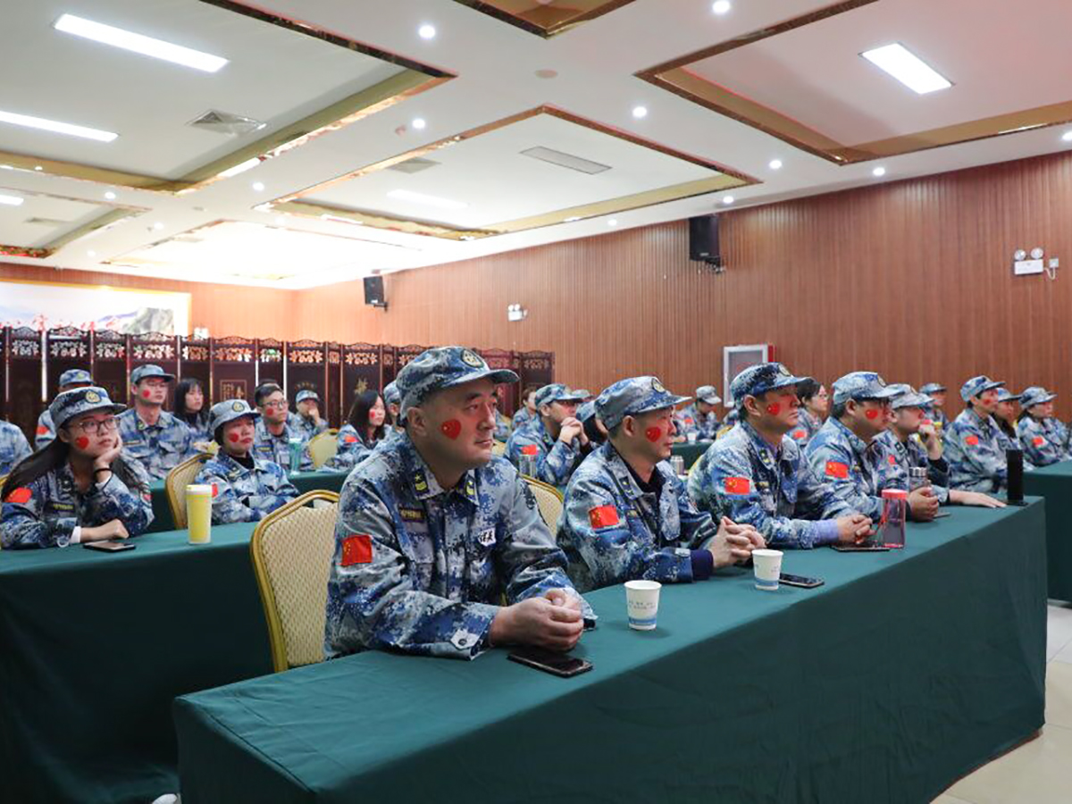 遠(yuǎn)大鍋爐參加啟動(dòng)會(huì)